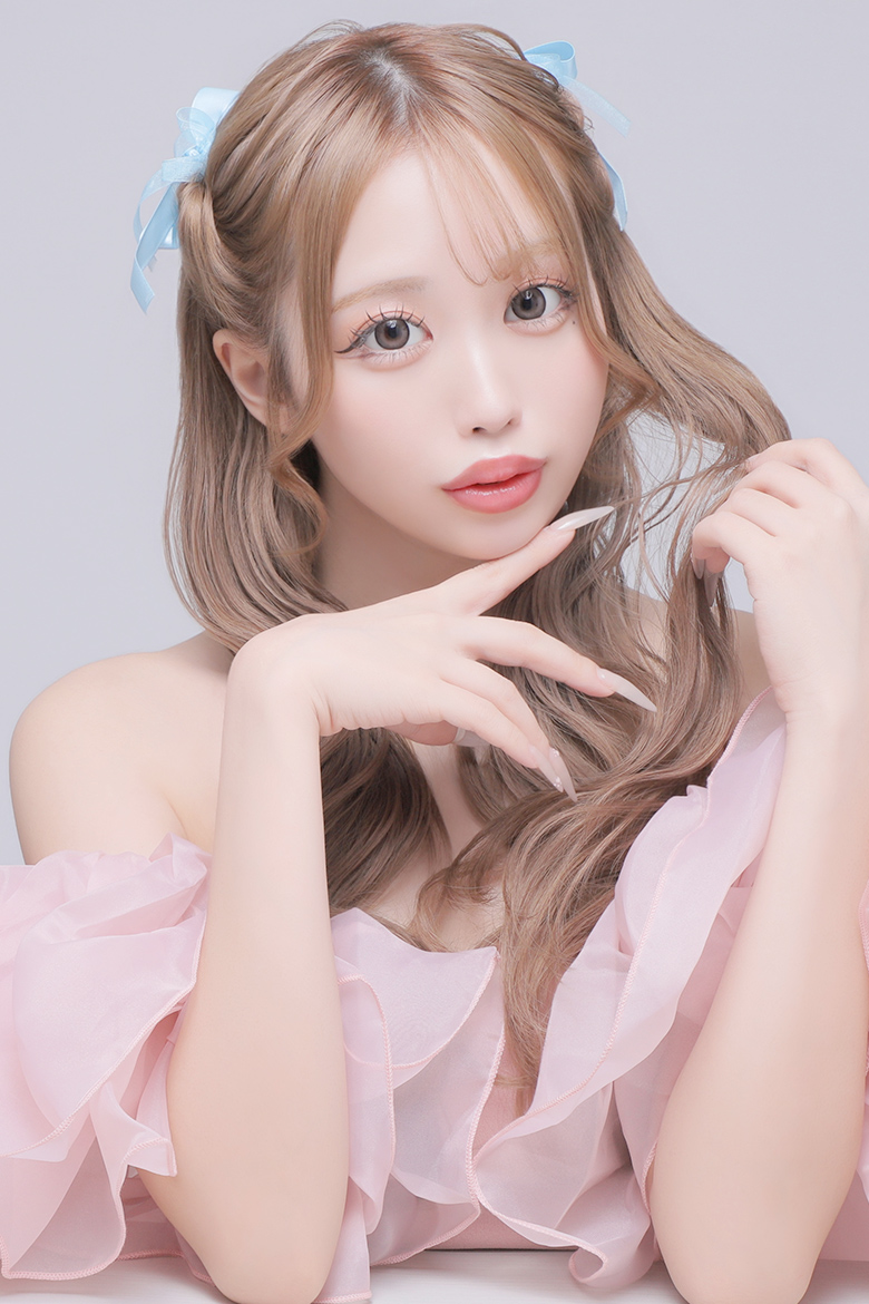 ひな（HINA）SEASIDE CLUB