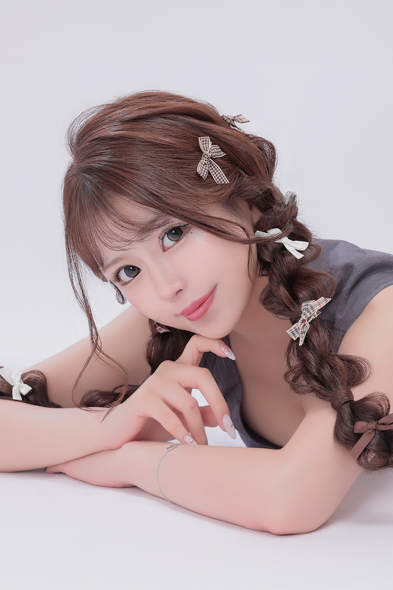 椿 かれん（KAREN TSUBAKI）SEASIDE CLUB