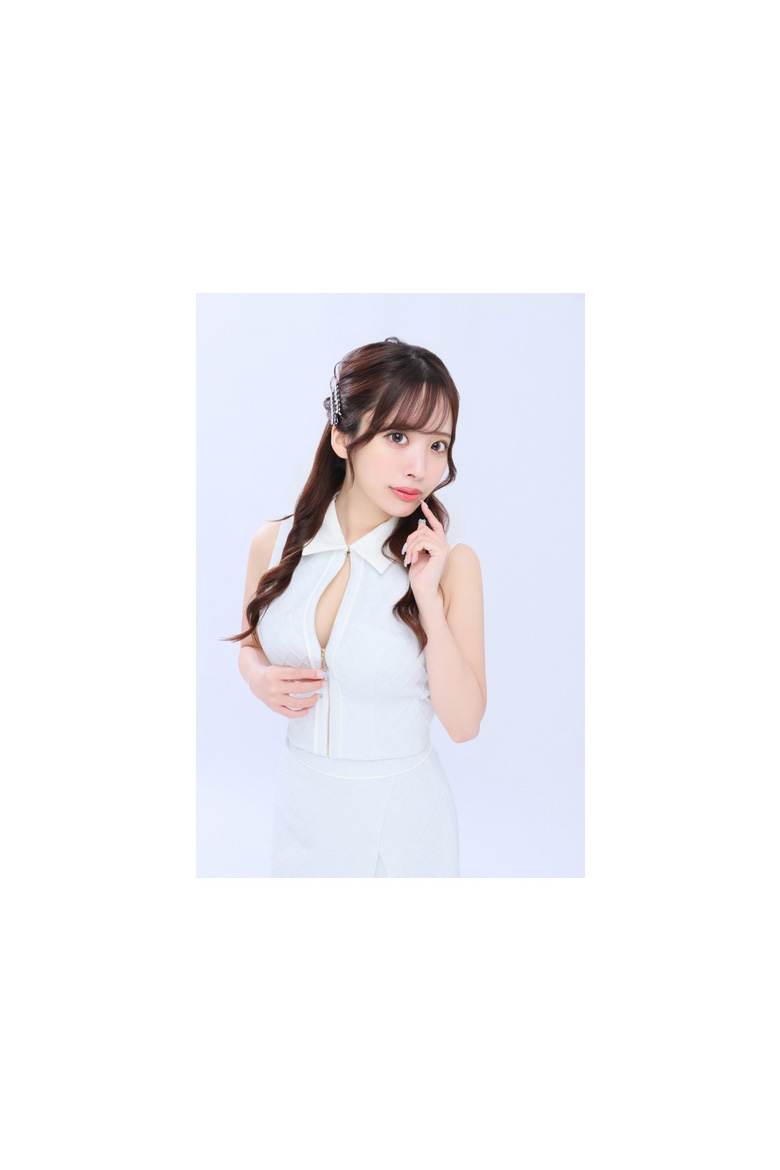 もえ（MOE）SEASIDE CLUB