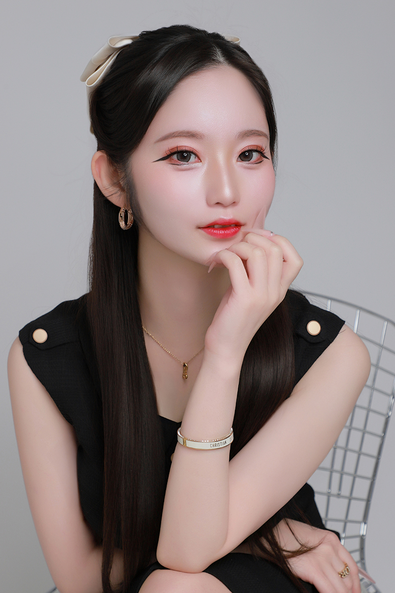 みか（MIKA）SEASIDE CLUB