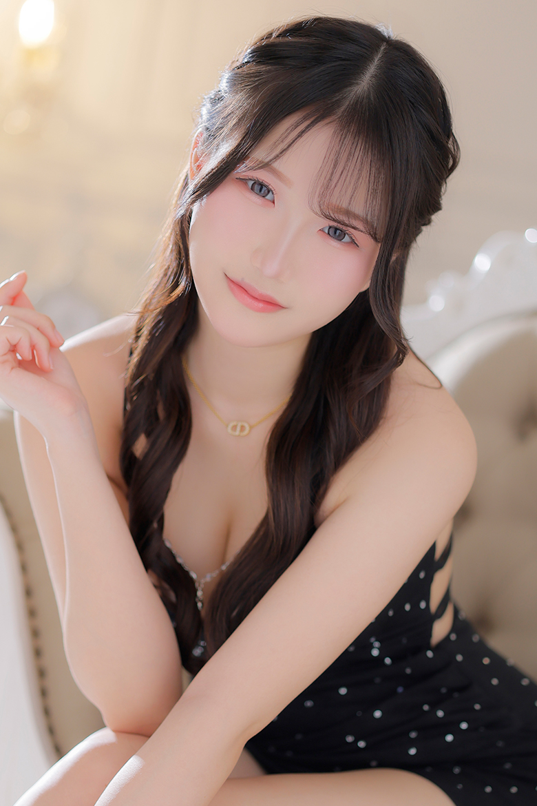 鈴璃まゆ（SUZURI MAYU）SEASIDE CLUB