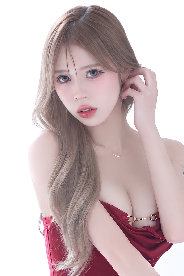 もも（MOMO）SEASIDE CLUB